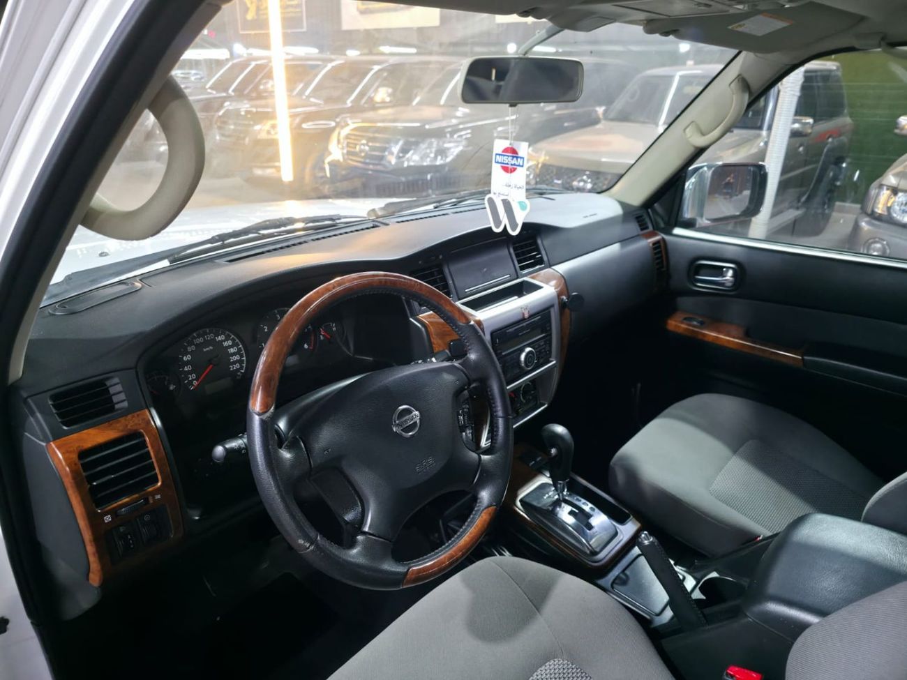 Nissan Patrol Safari Safari 4.8L A/T