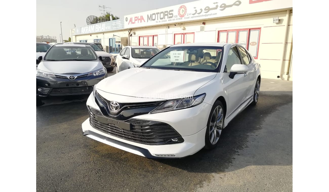 Toyota Camry CAMRY 2.5 L GLE. TRD EDITION