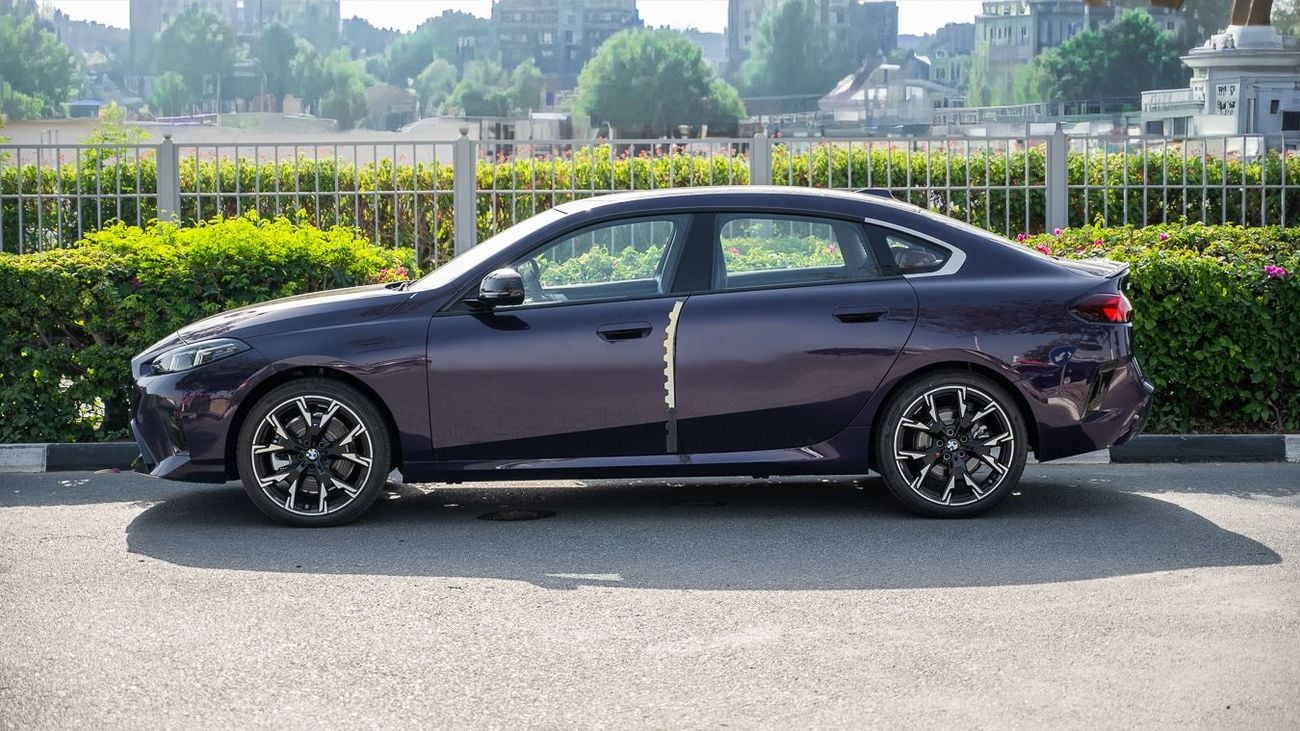 بي أم دبليو 225i BMW 225L 2.0L -2026YM