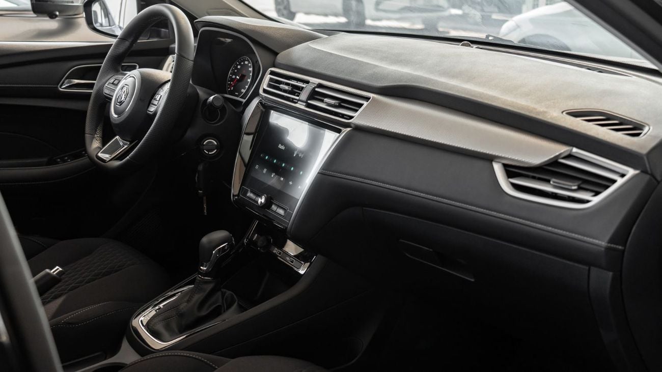 أم جي 5 2026 | MG 5 1.5L CVT - STD