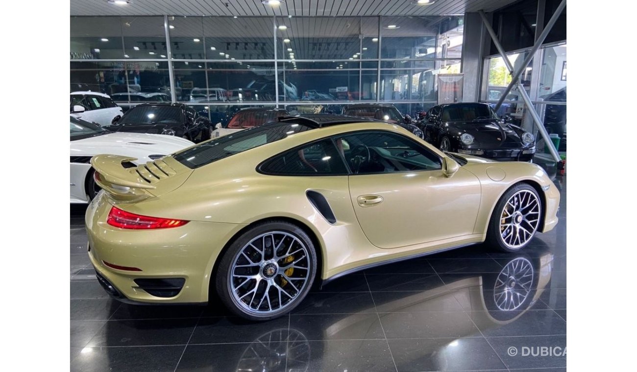 Porsche 911 Turbo S