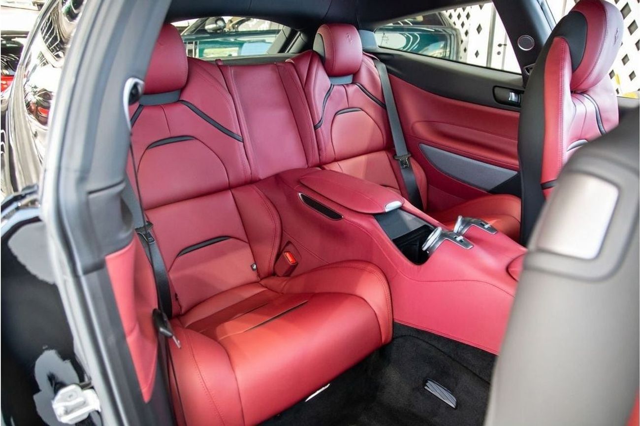 Ferrari GTC4 Lusso Ferrari GTC4lusso T V8