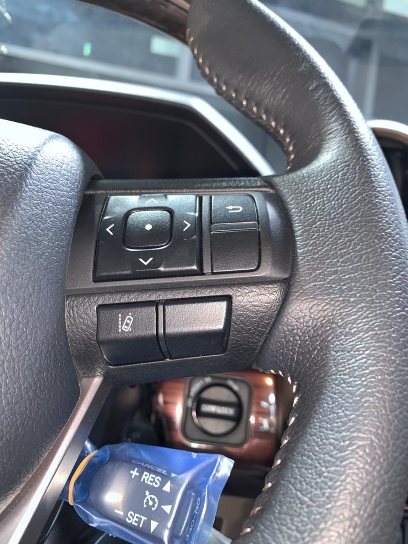 تويوتا لاند كروزر بيك آب LX 2.8L  DIESEL SINGLE CABIN