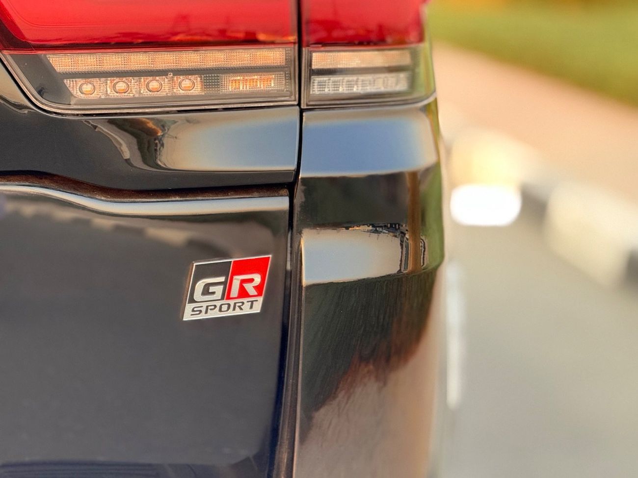 Toyota Land Cruiser GXR+ 4.0L Toyota landcuriser GXR V6 + 4.0L years 2018 full option petrol