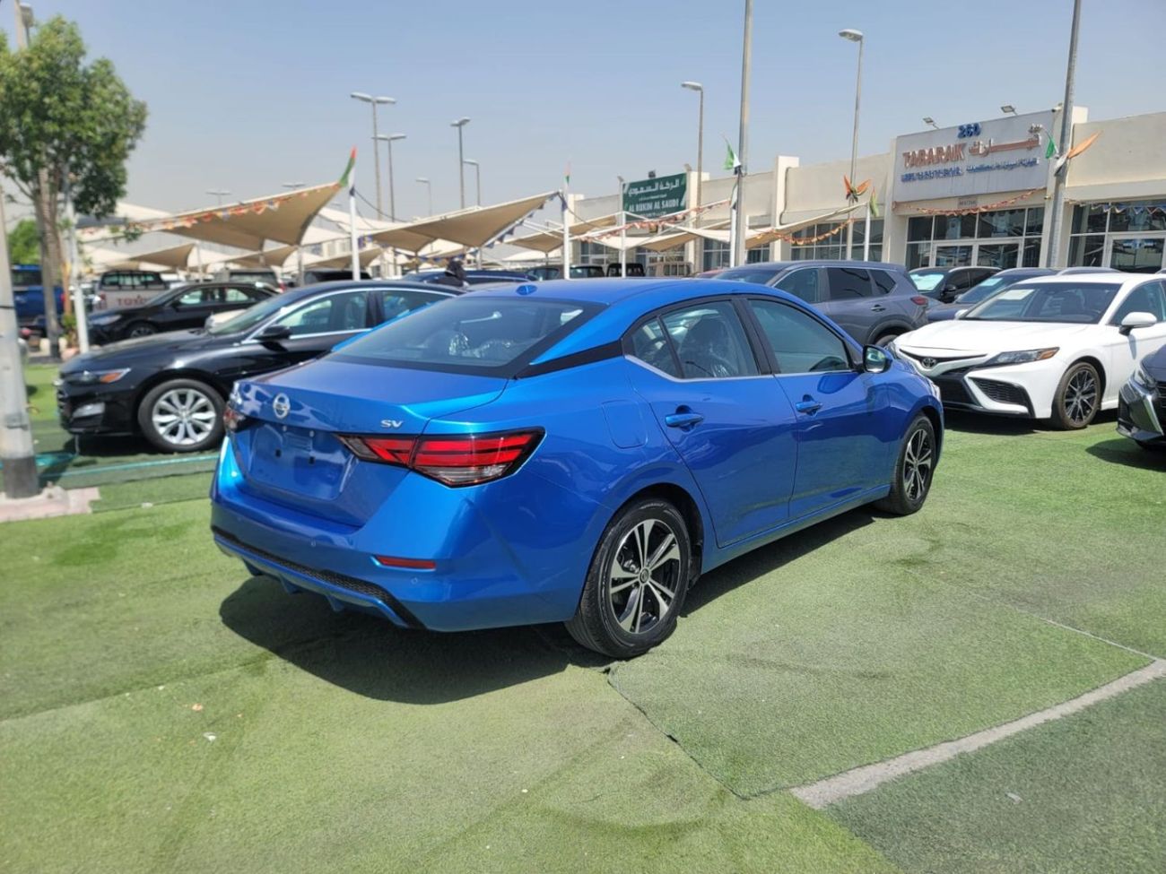 نيسان سنترا SV 1.8L