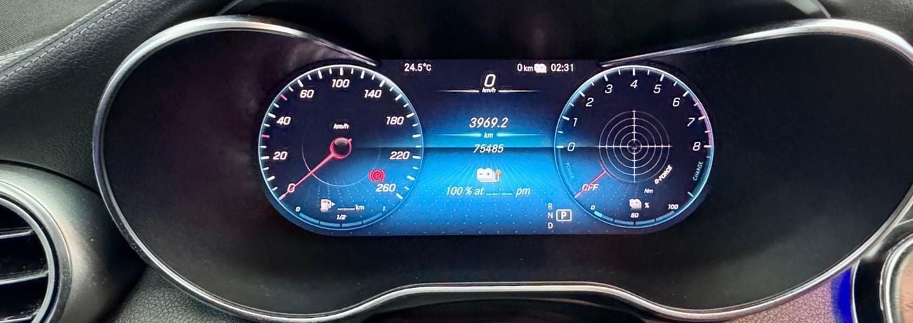 Mercedes-Benz C 300 AMG Pack 2.0L 2020 Mercedes-Benz C300e AMG Line with Full Gargash Service History