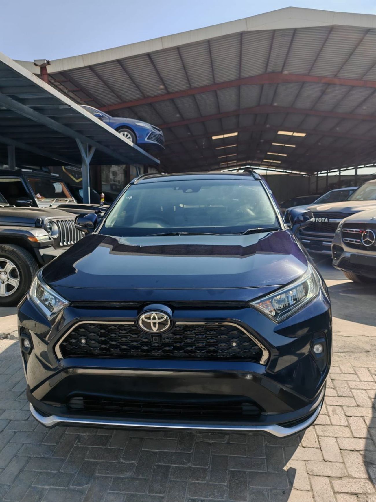 Toyota RAV4 2.5L (2WD) VX