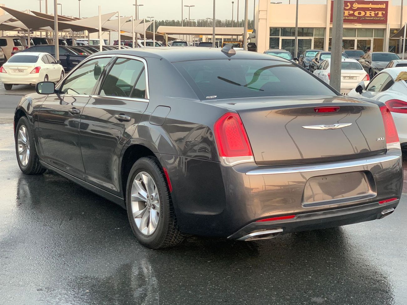 Chrysler 300C Chrysler C300_2016_Excellent_Condition _Full option