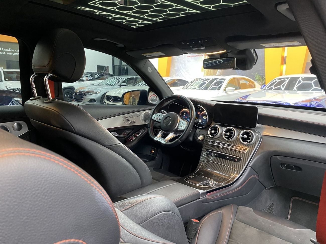مرسيدس بنز GLC 43 AMG STD 4MATIC 3.0L (367 HP)