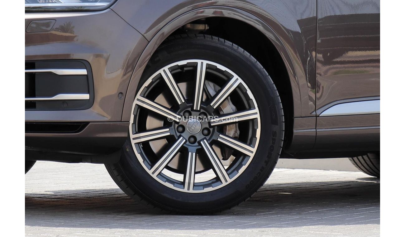 Audi Q7 4MB
