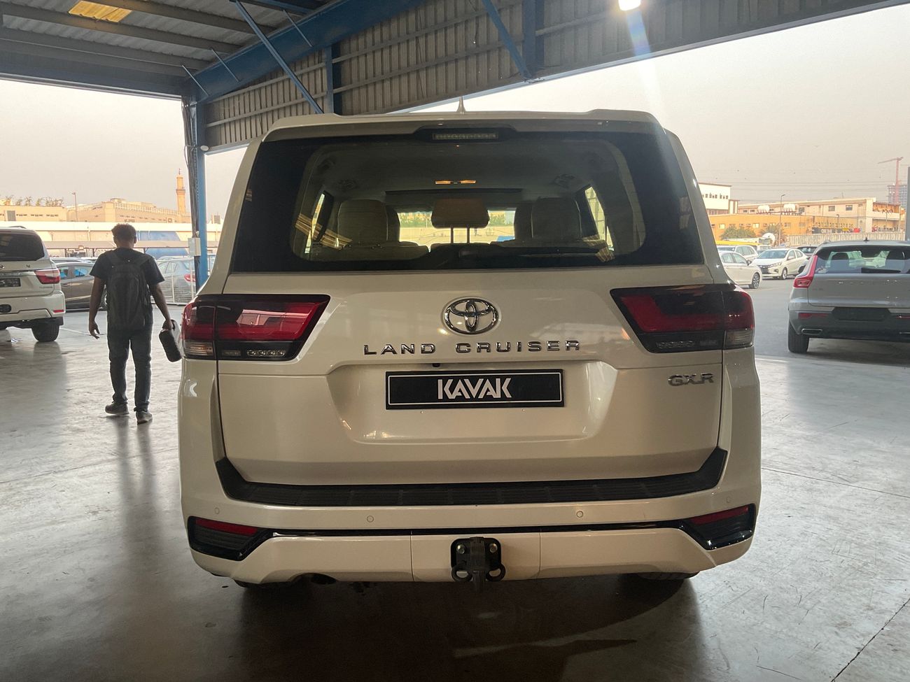 تويوتا لاند كروزر GXR | شامل الضمان | 0 ﺪﻔﻋﺓ ﺃﻮﻟﻯ