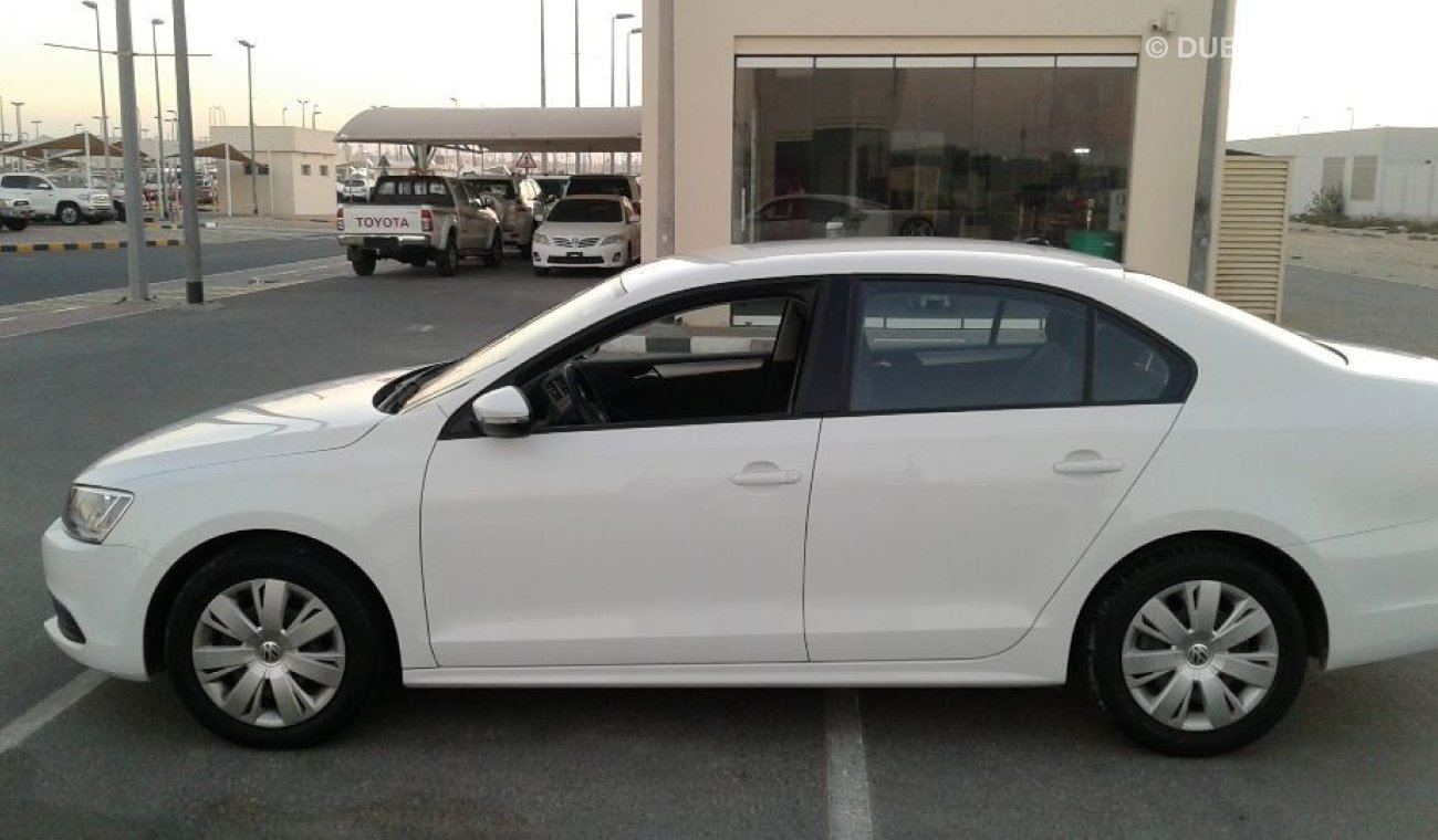 Volkswagen Jetta 2015 white