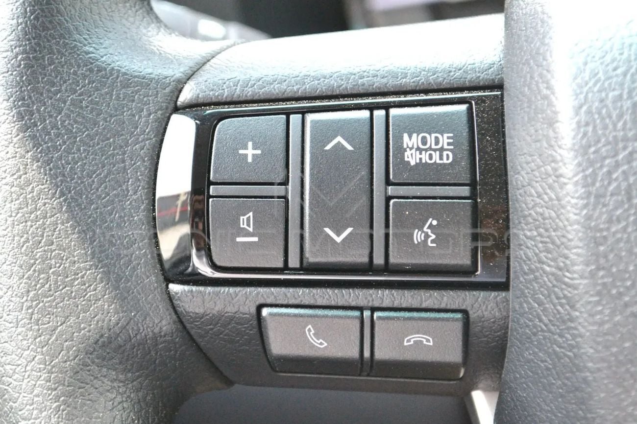 تويوتا هيلوكس GLX 2.7L Double Cab Utility 4WD A/T