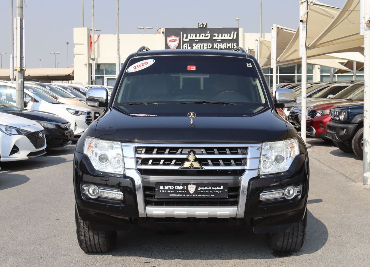 Mitsubishi Pajero GLS 3.8L Mitsubishi Pajero 2020 -GCC- Accident-free -7seats - 3.8L-V6 - KM 92000 - In excellent cond