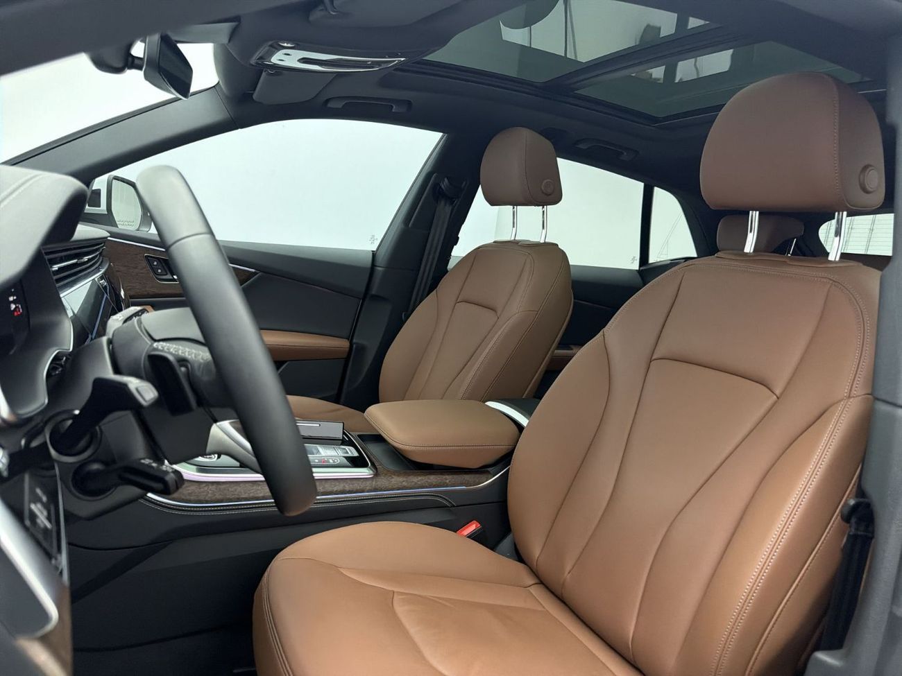 أودي Q8 55 TFSI quattro (340 HP) Q8 55 TFSI quat 340hp Progress (Ref# 21253)