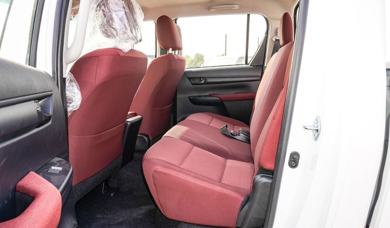 تويوتا هيلوكس DLX 2.7L 4WD A/T