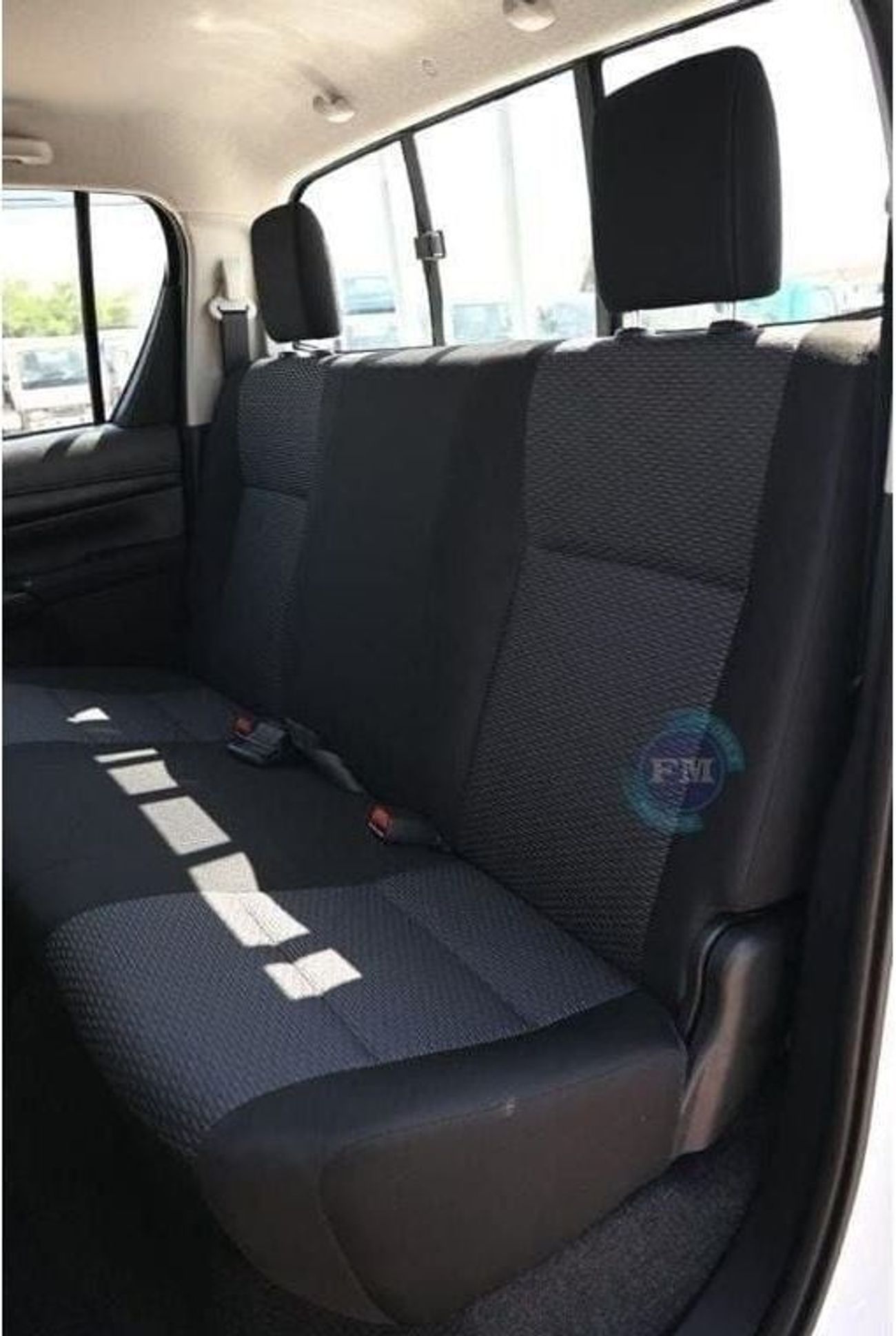 Toyota Hilux DLX 2.4L Diesel 4WD Automatic