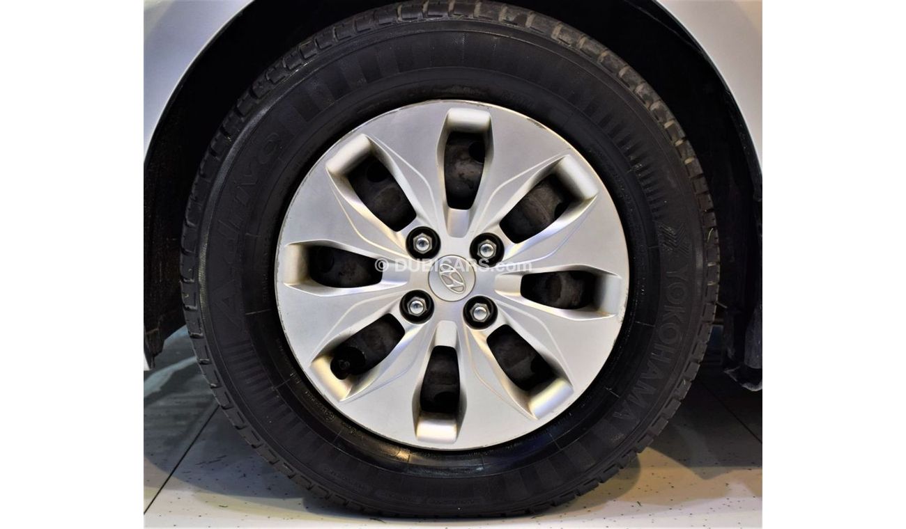 Hyundai Accent AMAZING Hyundai Accent 2016 Model!! in Silver Color! GCC Specs