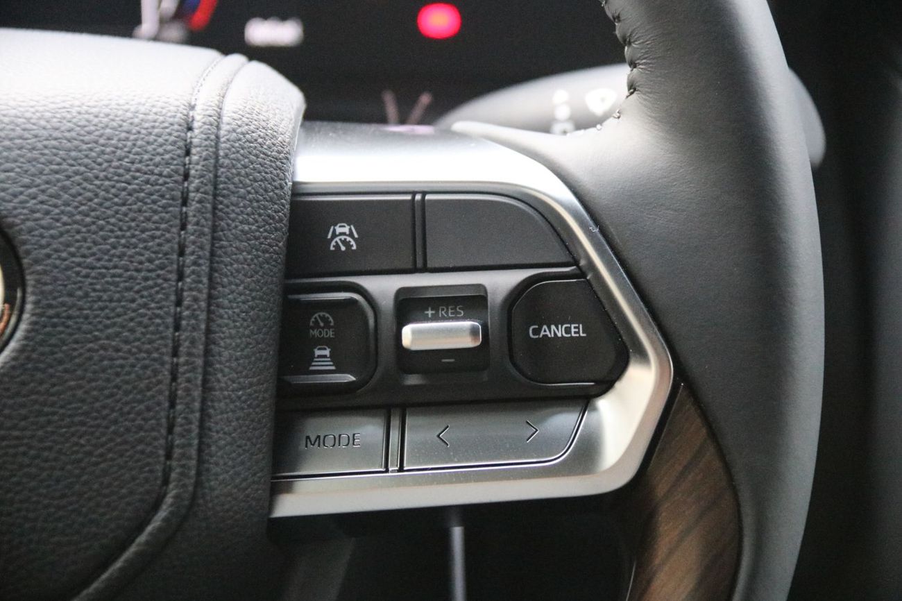 Toyota Land Cruiser GXR 4.0L Toyot Land Cruiser GXR 4L | Full option | Best Export Price