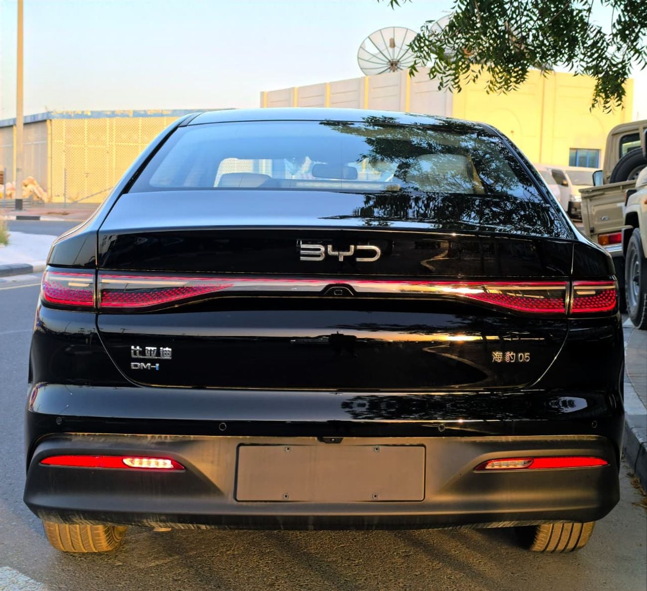 BYD Seal 05 DM-i (Plug In Hybrid) STD (NON GCC) 55km Ev Range 2025 Model