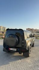 لاند روفر ديفندر