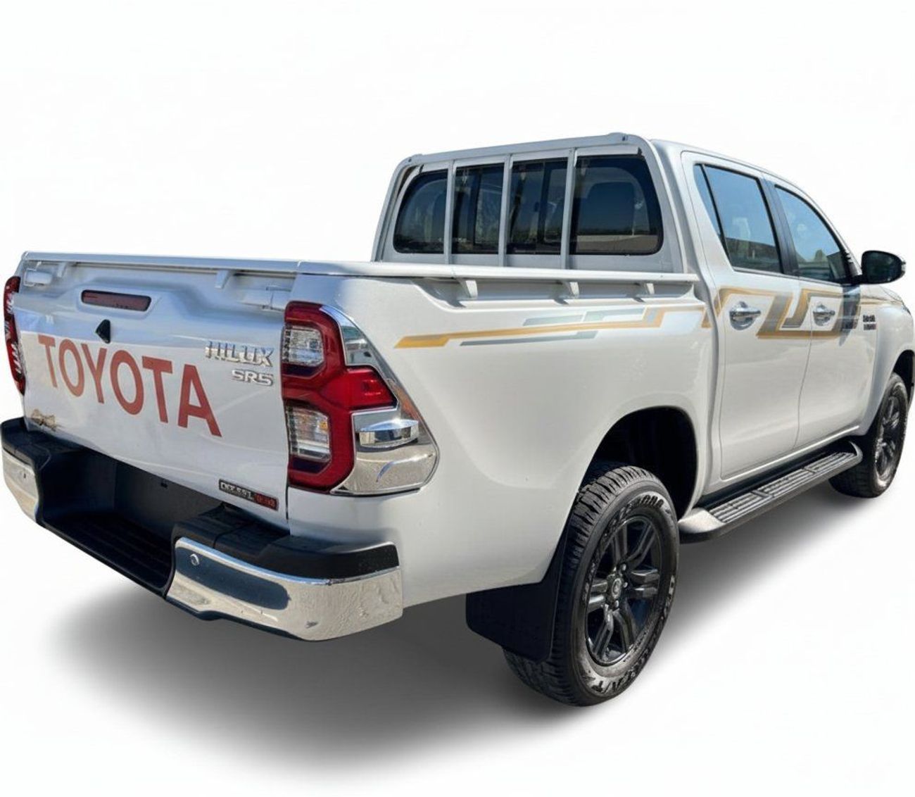 تويوتا هيلوكس Toyota Hilux 4*4 SR5 AT diesel 2025