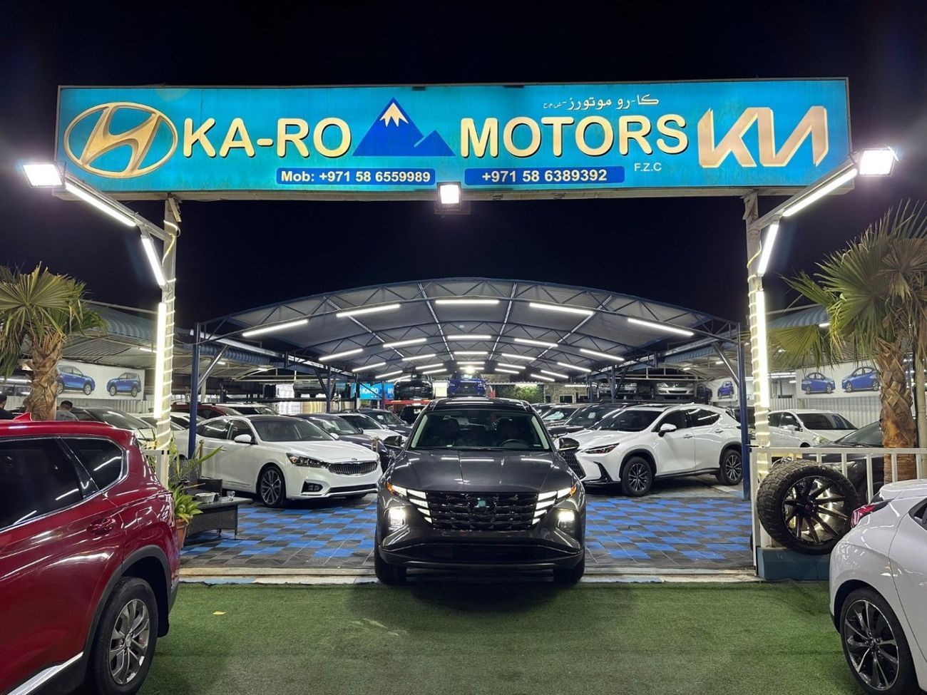 Hyundai Tucson Comfort 2.5L Full option Panoramic