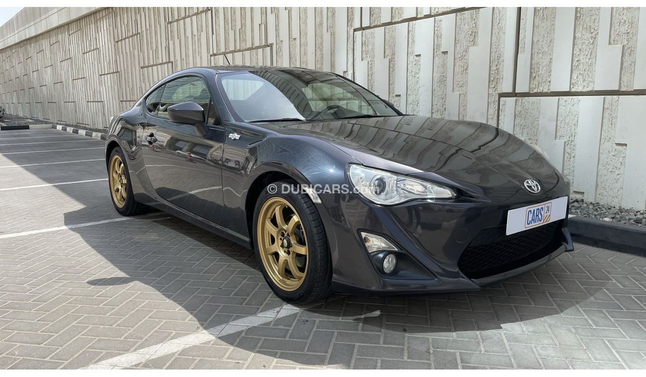 Used Toyota 86 2000 2016 for sale in Dubai - 434923