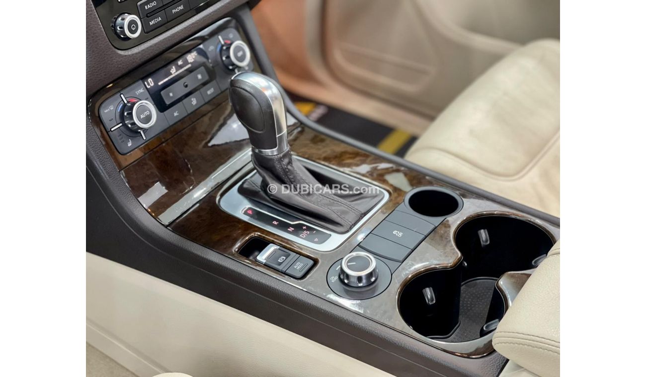 Volkswagen Touareg 2014 Volkswagen Touareg, Volkswagen Service History, Warranty, GCC