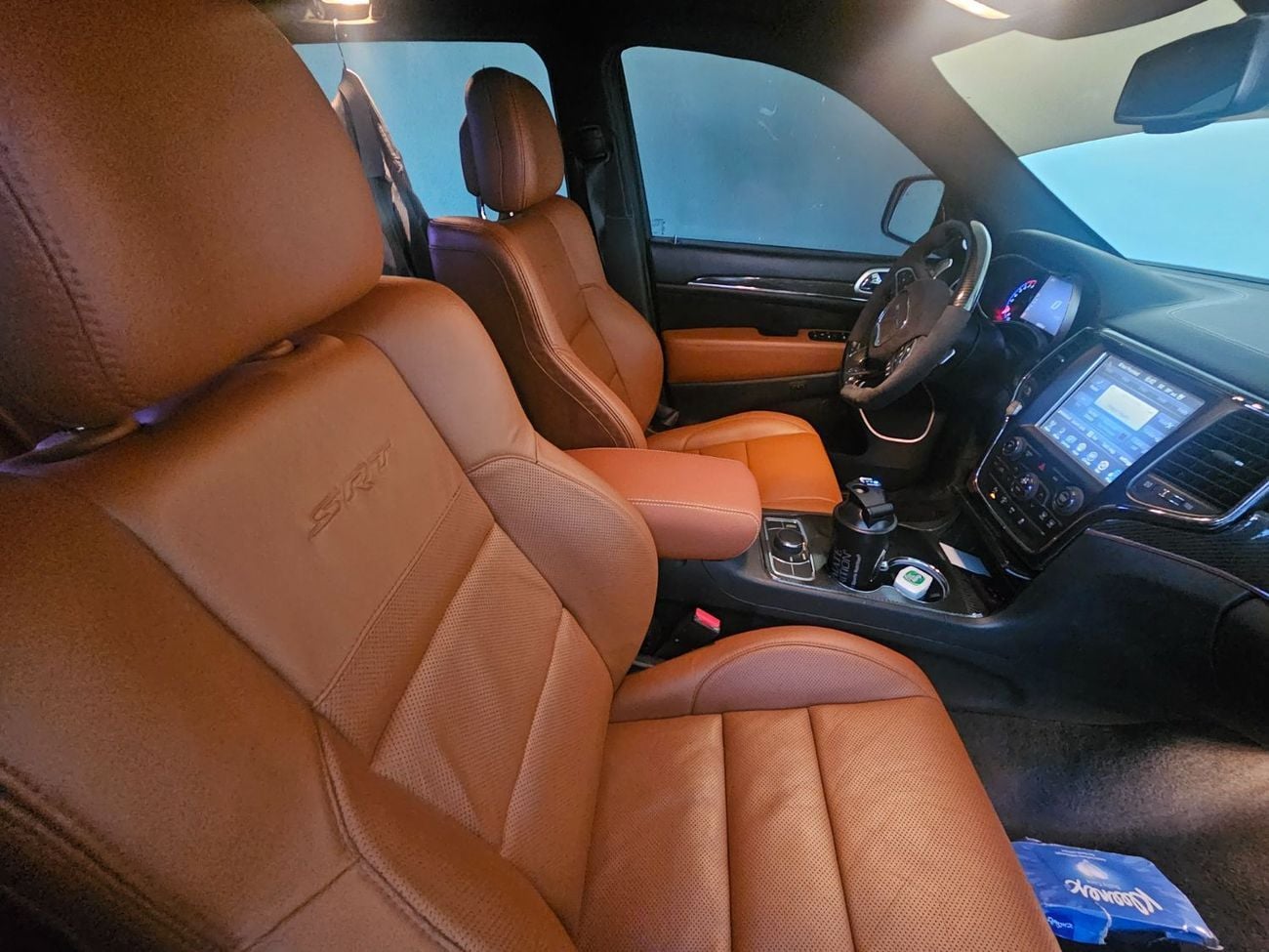 Jeep Grand Cherokee SRT8 6.4L