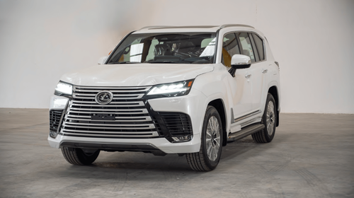 لكزس LX 700h SIGNATURE