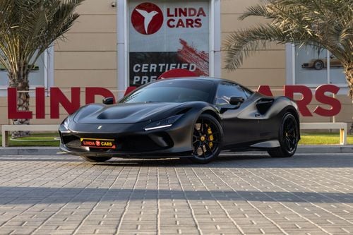 Ferrari F8 Tributo 3.9T V8