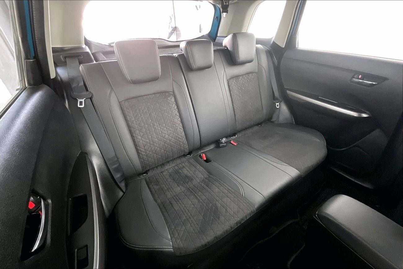 Suzuki Vitara GLX | upto AED 20,000 Ramadan Discount | Guaranteed Warranty | 0 Down Payment