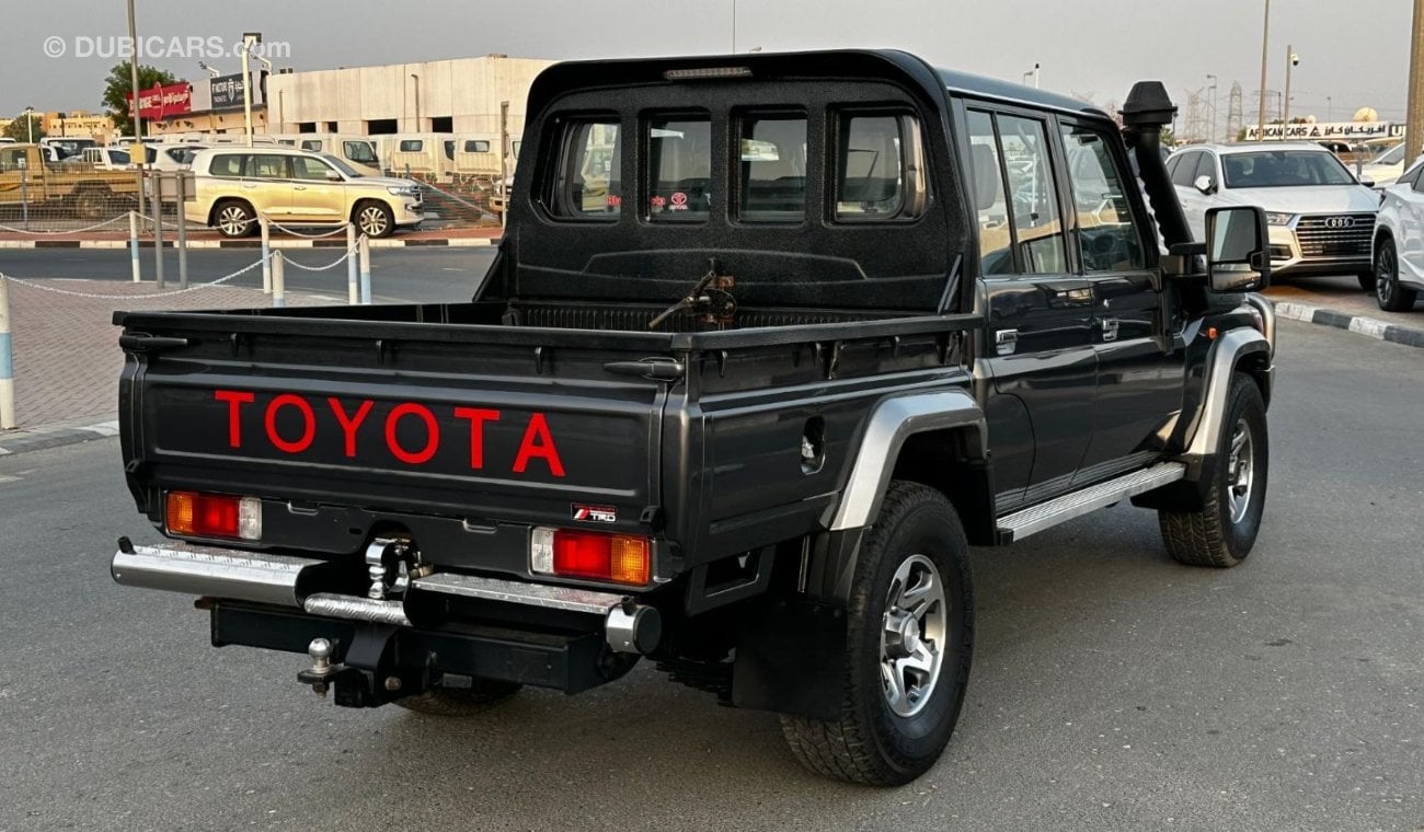 Toyota Land Cruiser Pick Up Double Cabin