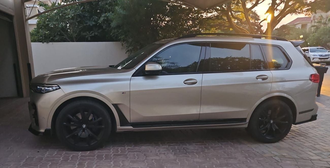 BMW X7