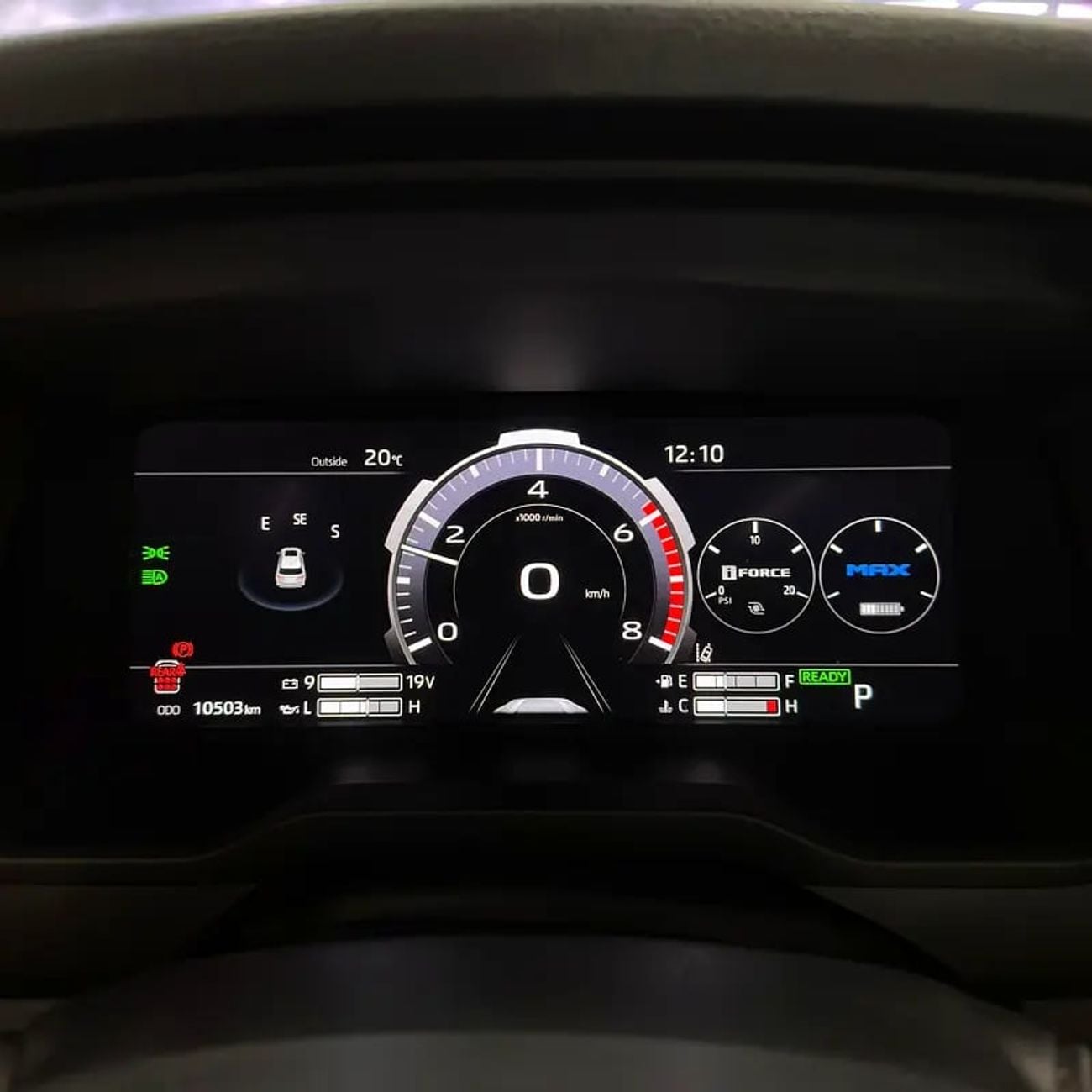 تويوتا سيكويا Limited 5.7L Limited hybrid