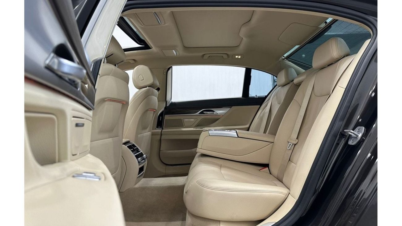 BMW 740Li 2017 BMW 740Li Executive, June 2025 BMW Service Contract, Warranty,  GCC