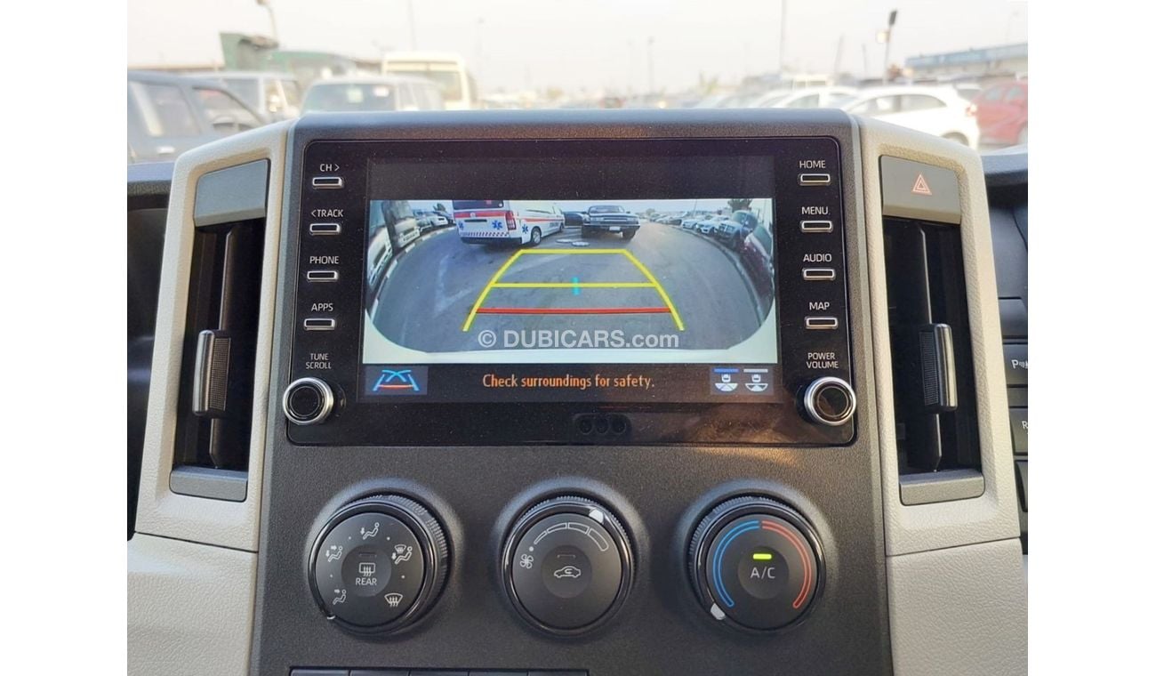 Toyota Hiace TOYOTA HIACE VAN RIGHT HAND DRIVE(PM27337)