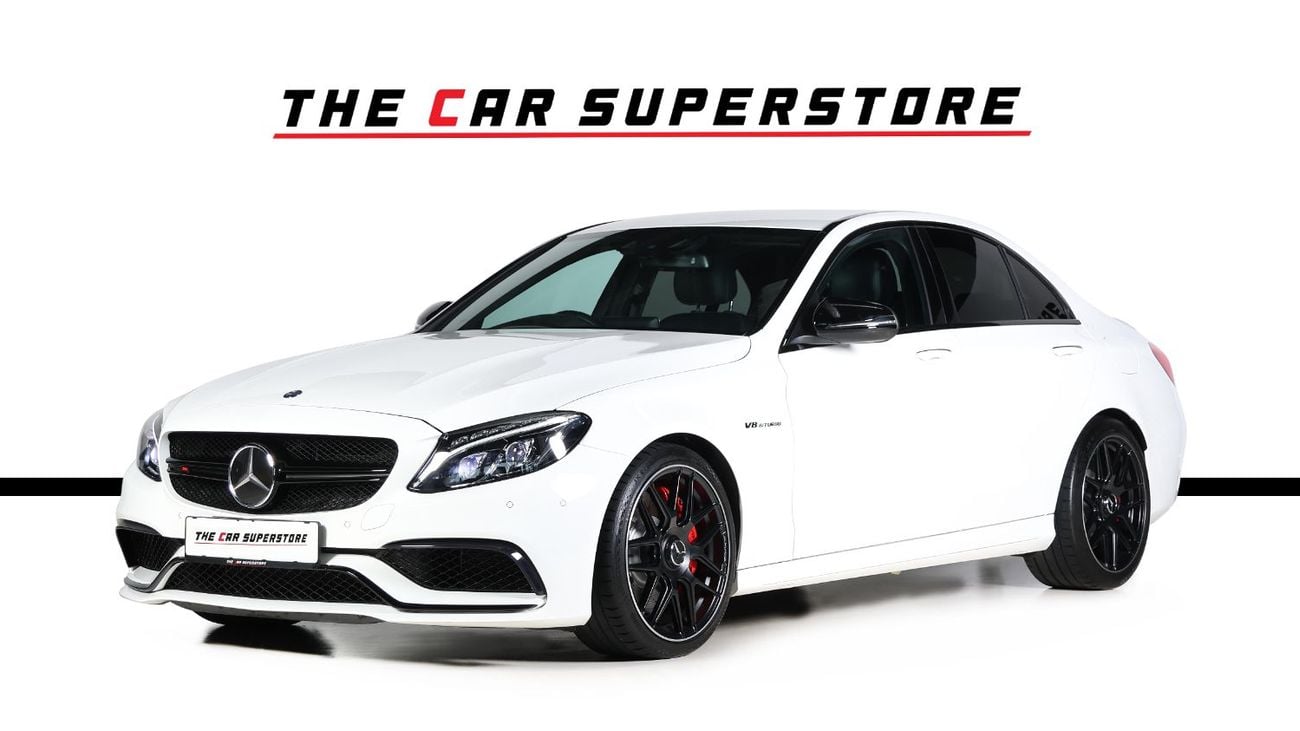 Mercedes-Benz C 63 AMG Std 4.0L Sedan 2017-MERCEDES BENZ C63 AMG-FULL SERVICE HISTORY-IMMACULATE CAR