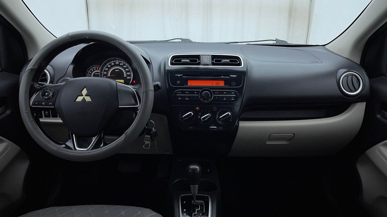 ميتسوبيشي اتراج GLX MID 1.2 | بدون دفعة مقدمة | اختبار قيادة مجاني للمنزل