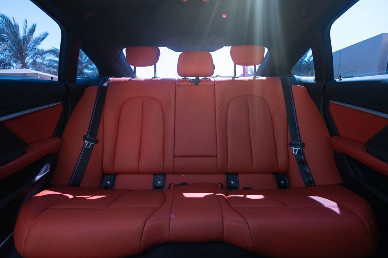 بي أم دبليو M235 BMW M235i xDrive M-Sport 2021 GCC under Agency Warranty and Service Contract with Flexible Down-Paym