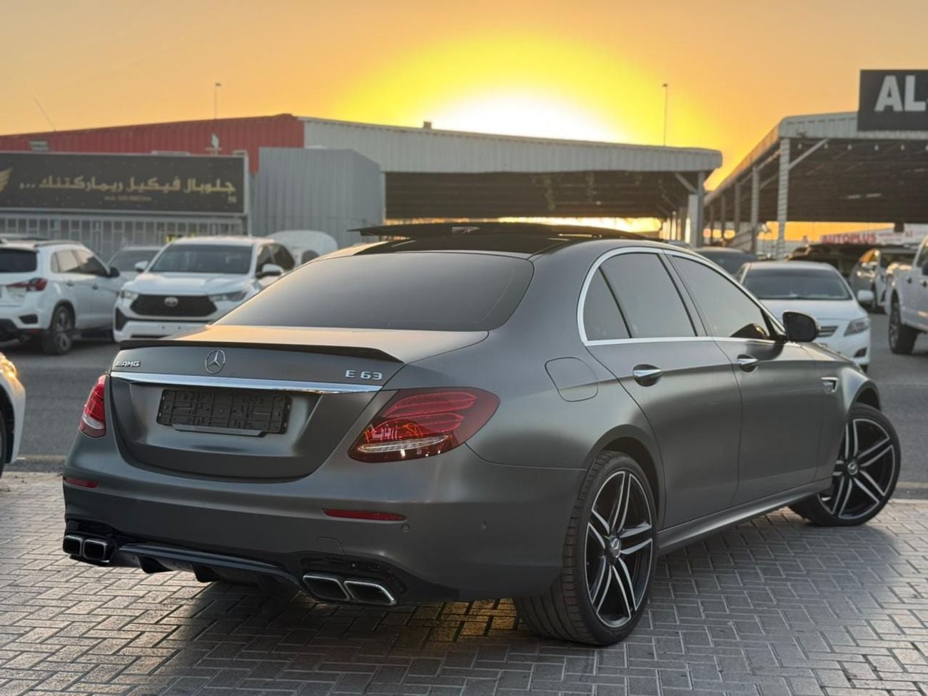 Mercedes Benz E63 AMG STD