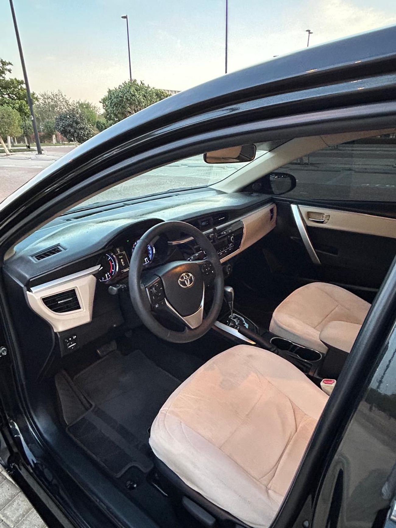 تويوتا كورولا SE+ TRD 2.0L