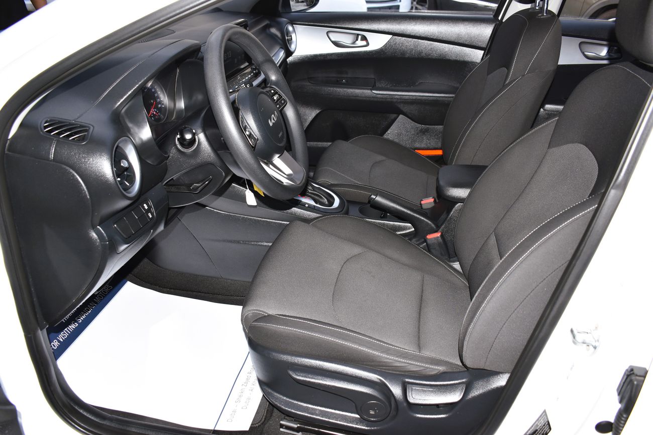 Kia Cerato AED 799 PM | 1.6L LX GCC DEALER WARRANTY