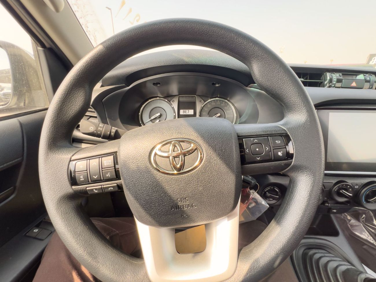 تويوتا هيلوكس EXPORT ONLY - Hilux GL 2.4L 4x4 Without Differential Lock