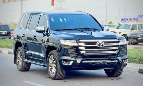 Toyota Land Cruiser 2017 GXR V6 Facelift to 2025 LC300 Full Option very clean title