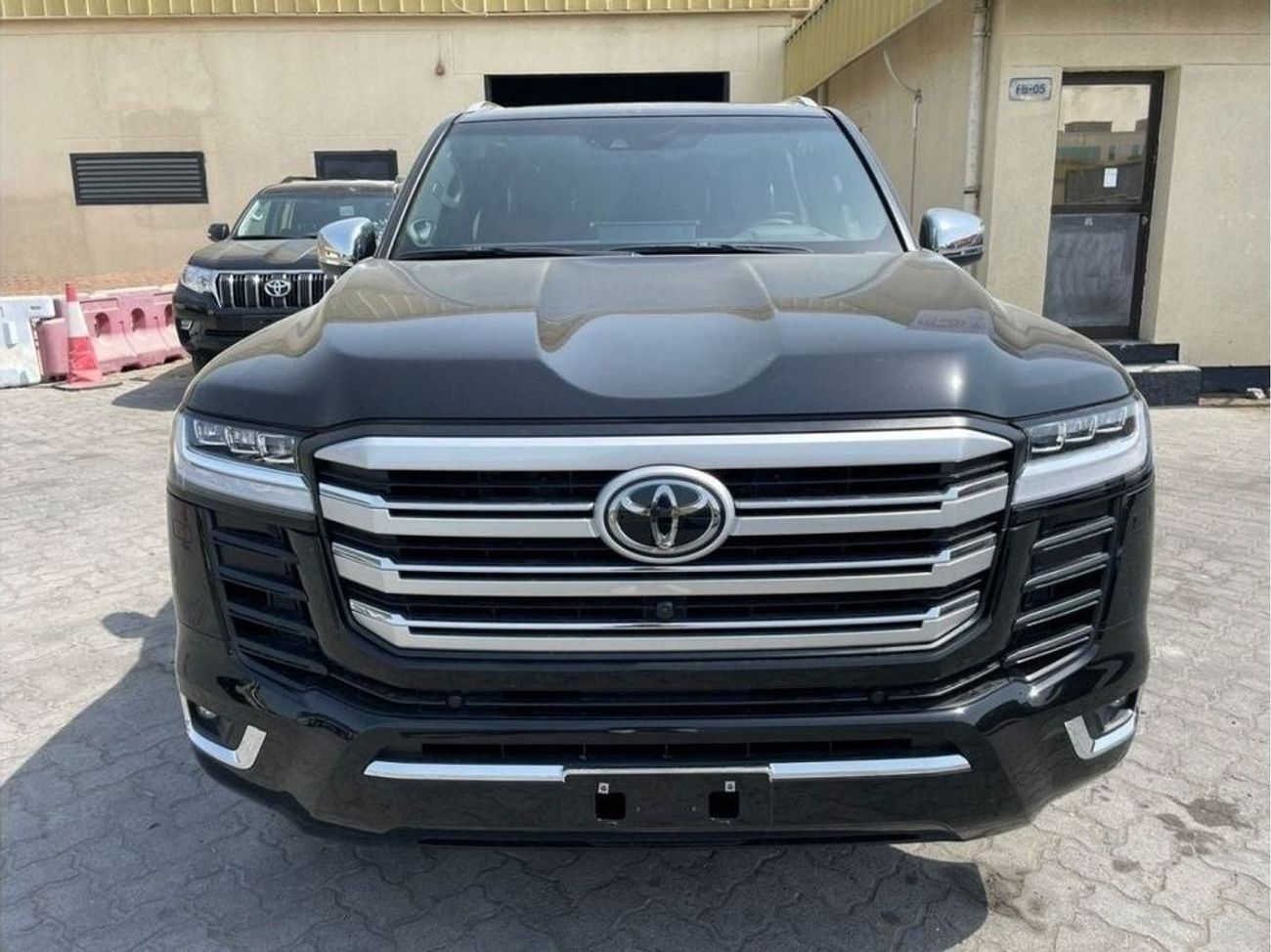 Toyota Land Cruiser Toyota Land Cruiser 3.5TT , VXR Full Option , 2024 Model