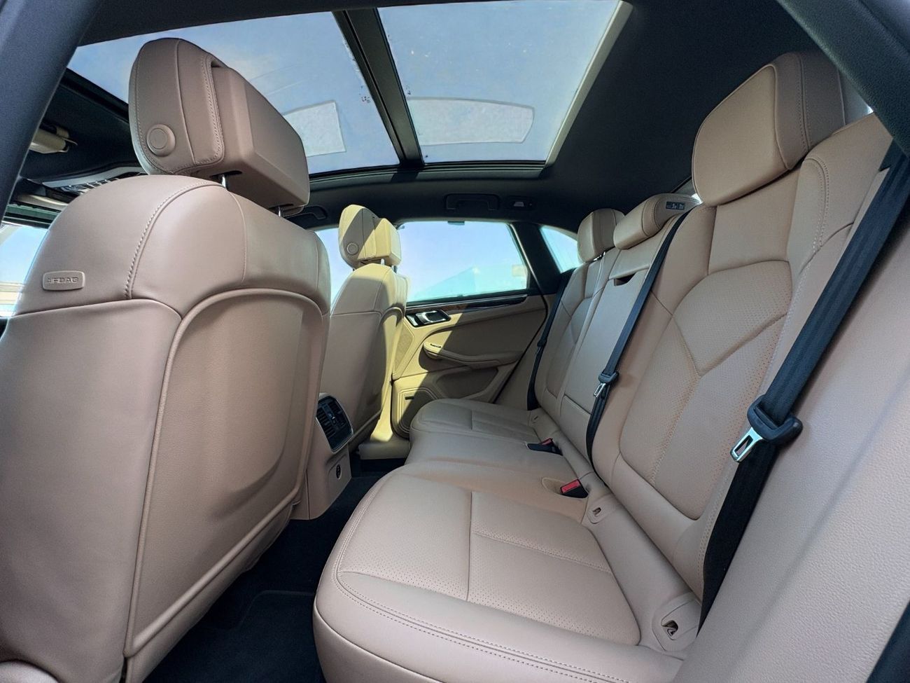 Porsche Macan S 3.0L (340 HP) V6 A/T | 2024 | GCC SPECS | AGENCY SERVICE HISTORY | AED 4,300 per month