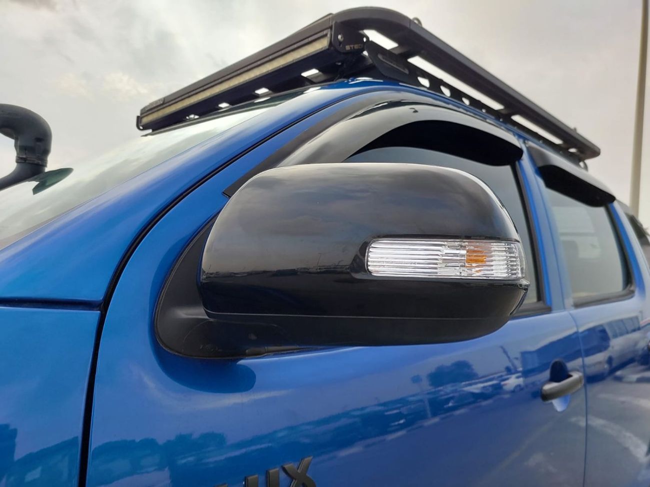 Toyota Hilux TOYOTA HILUX PICKUP RHD 2014 MODEL 3.0 L DIESEL AUTOMATIC(PM35882)