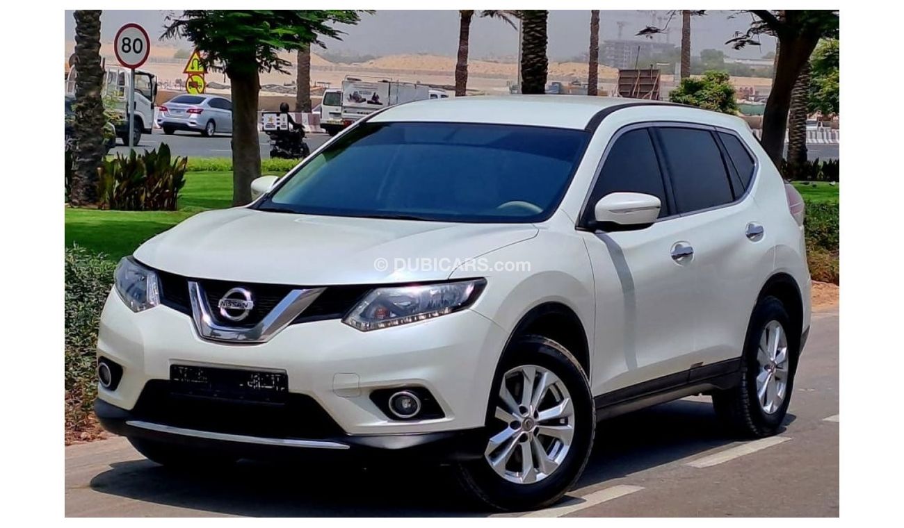 Nissan XTrail SV 2015 2.5L GCC (920x48/-MONTHLY)